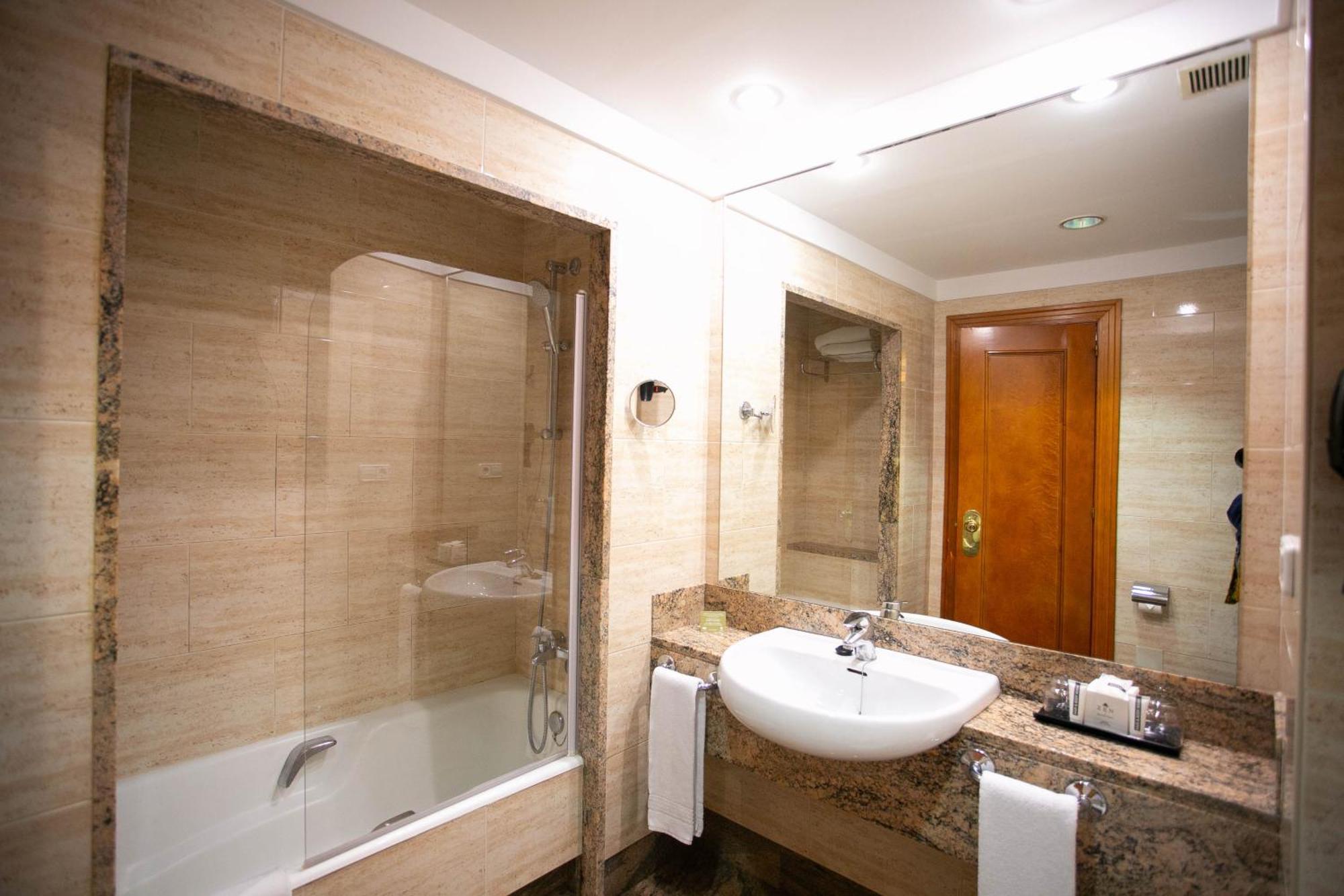 Junior Suite,1272978532:JPEG