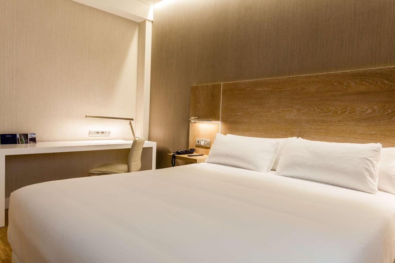 Standard Double or Twin Room,1716985181:JPEG